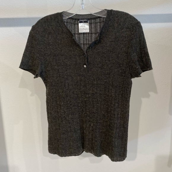Authentic Chanel Grey Button Down Knit Top - Picture 4 of 9